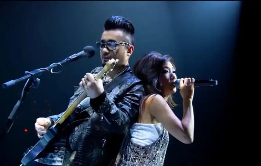 8年姊弟恋玩完53岁天后林忆莲同恭硕良分手声明全文