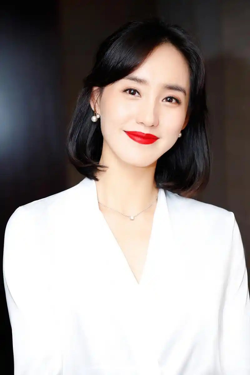 非常荣幸能成为本届广州大学生电影节形象大使,和同学