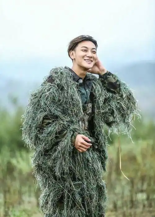 杨幂被他的一句话戳中了泪点,尤其是最后一张简直让人心碎_黄子韬