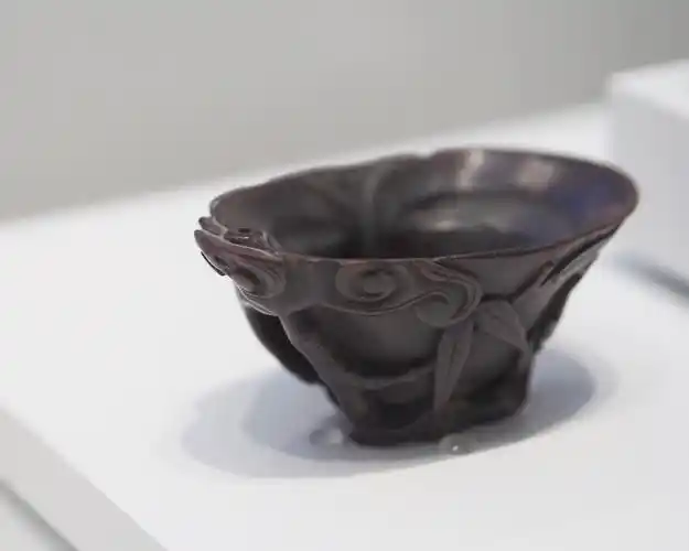 明犀角雕竹叶如意杯吴中博物馆藏