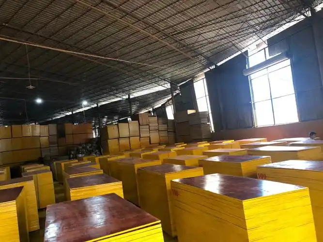 防城港建筑模板供应 工地胶合板批发 强度高 闽峰木业模板厂家直销_木