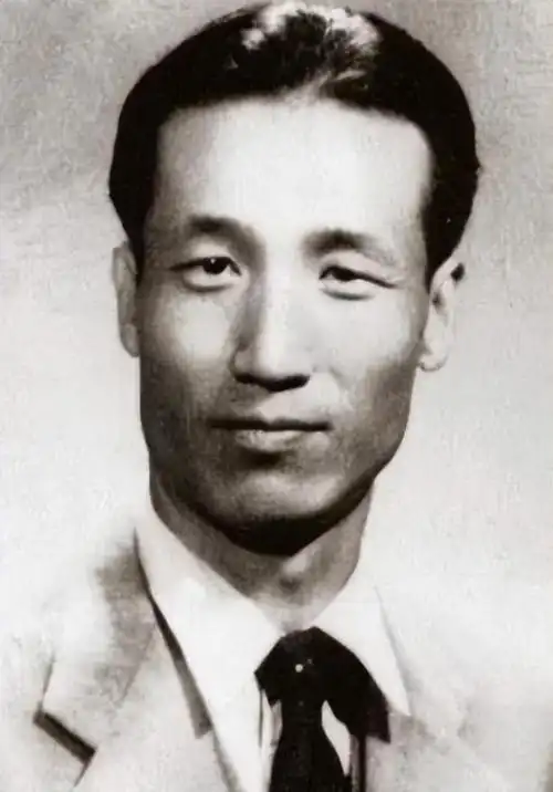 八宝山革命公墓中,谁的祭扫最多?81号墓安葬着谁?无名墓碑是谁