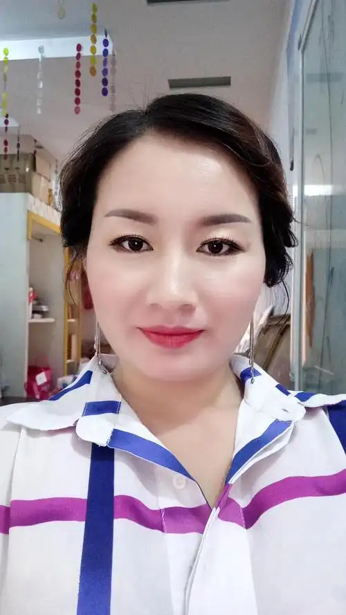 38岁离异女征婚照片(id:105547093)_广东东莞征婚交友_珍爱网