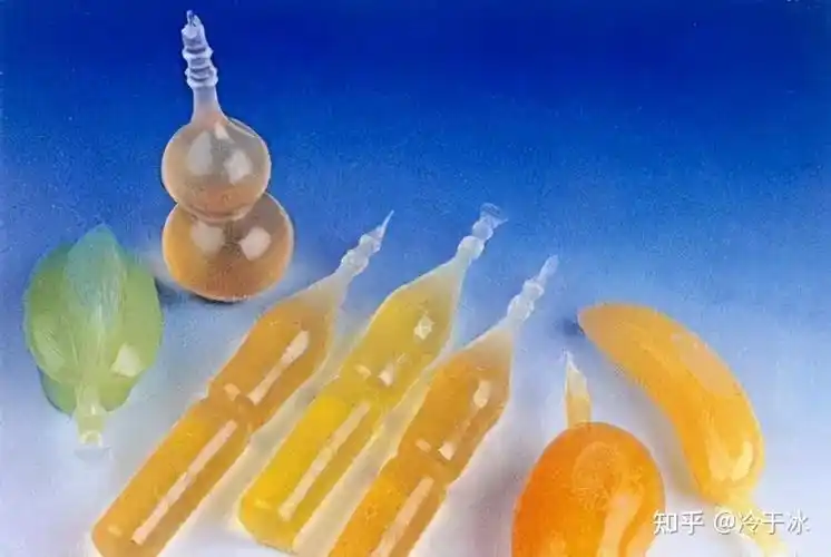 形状的糖水,甜味很直接,造型也好看,而且不像汽水那样还需要还瓶子