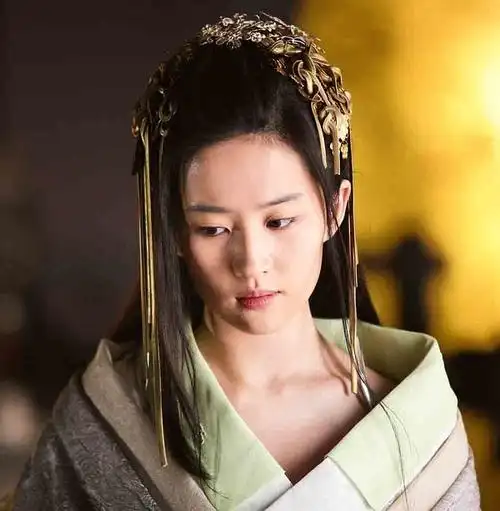 安迪樊欲签女星刘亦菲 古装造型编年史