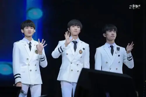 tfboys 三周年演唱会