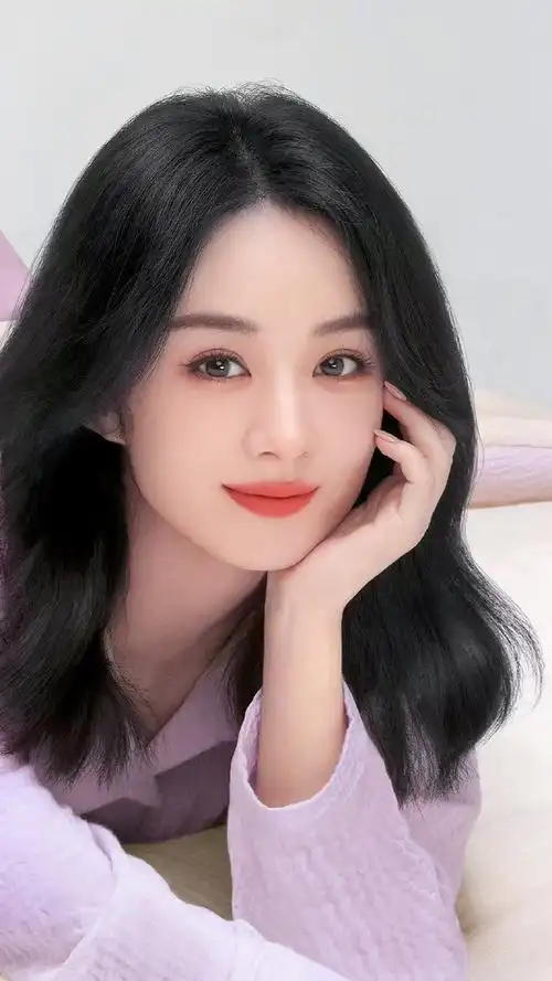 齐刘海的赵丽颖##赵丽颖