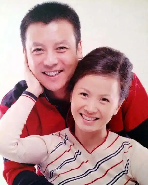 老照片(671) 演员佟凡赵越夫妻. - 抖音