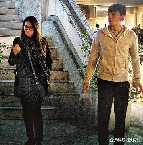 离婚14年再看庾澄庆和伊能静网友内娱be美学过期糖也好嗑