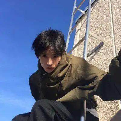 现在最火的qq头像图片男生帅气男生真人高清微信头像大全