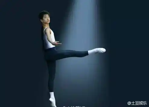 男神从小培养起,杨洋小时候的练功照片!