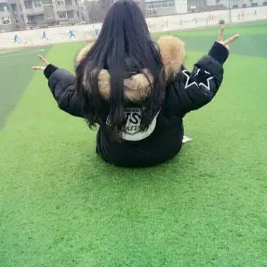 求好看的高清的女生长发背影头像至少10个越多采纳率越高