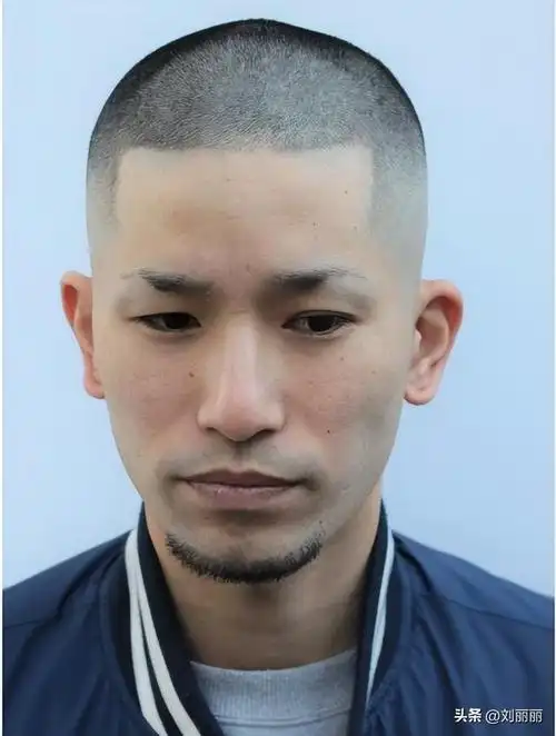 脸大脸宽的男生适合什么发型图片,脸胖的男生留这25款短发也很帅!