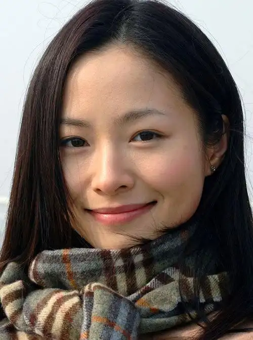 (图多)不谈其他,年轻时的江一燕算小白花长相吗