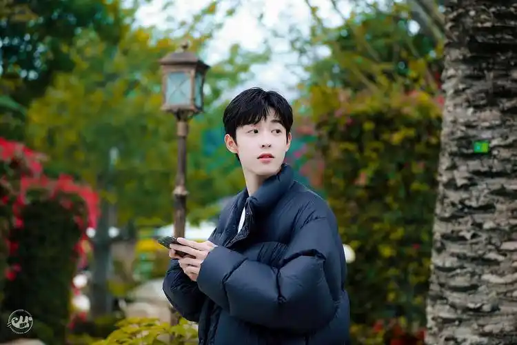 哼丝来看吴宇恒时尚大片梦想是happy07readyfortobeseen最新视频