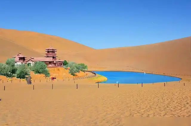 甘肃月牙泉面积锐减现在情况如何已得到很大改善