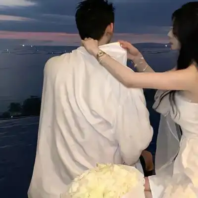 很浪漫恩爱的甜蜜精美情侣头像 优质浪漫到极致的高质量微信情头