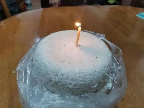 穷人的生日蛋糕,有对比才有伤害,网友这款,赢得掌声雷鸣!