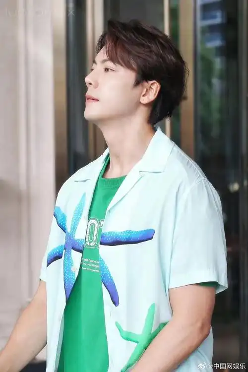 陈伟霆好像尊嘟假嘟表情包##陈伟霆马丽赵露思新综艺官宣