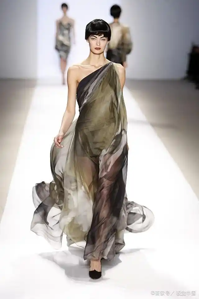 靓丽时装秀:模特造型经典时尚,既时尚又个性,展现大牌风范