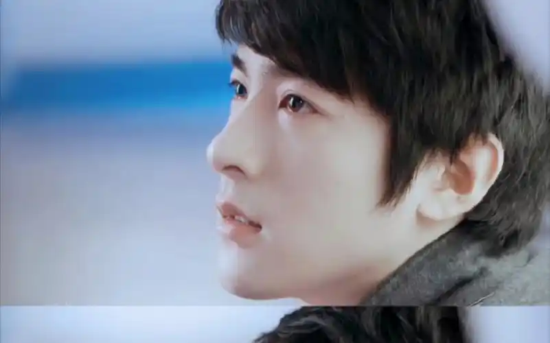 【季肖冰】一米八的饼饼在季晨面前好小一只啊