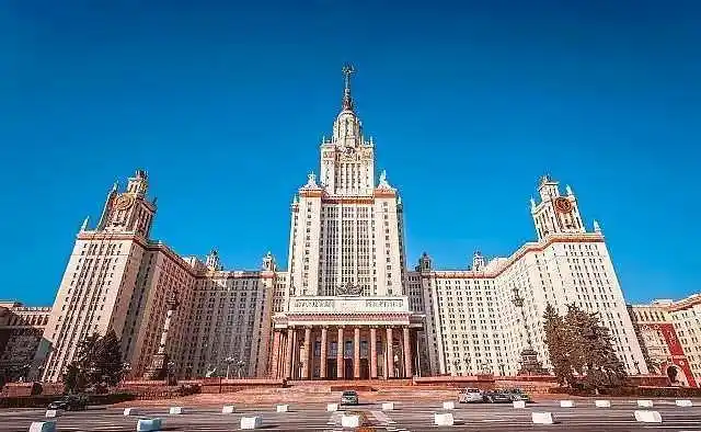 最好看的永远是别人的教学楼,复旦大学,一所旅行都要去的大学