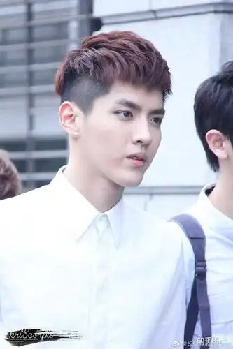 对吴亦凡粉转黑都是因为什么?