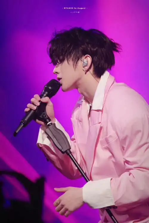 蔡徐坤说叫我坤就可以了#好了以后就叫坤,再给大家看几张神图