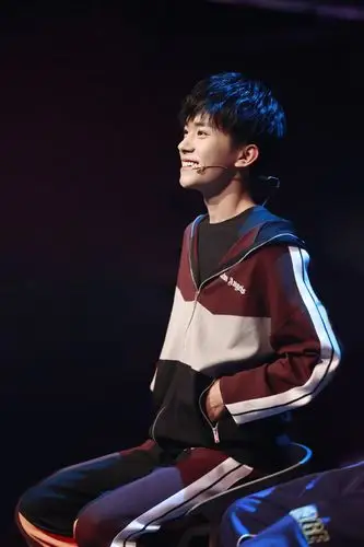 这就是街舞易烊千玺高清帅气剧照图片1113