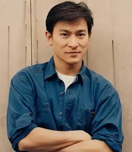 汤镇业一句话,彻底揭开刘德华的"真面目":其实他过得很可怜