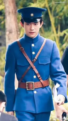 如何评价黄子韬,易烊千玺主演的热血青春励志剧《热血同行》?