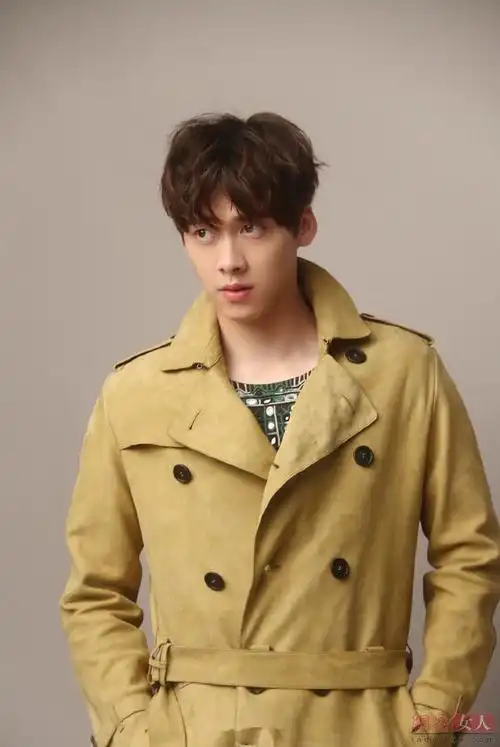 演员李易峰个人资料和照片(中国内地著名男演员李易峰)-蓝盟超越网