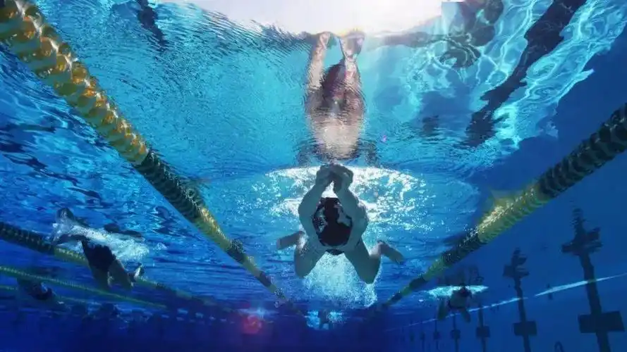 亚当·皮蒂的秘密:快速打腿_蛙泳