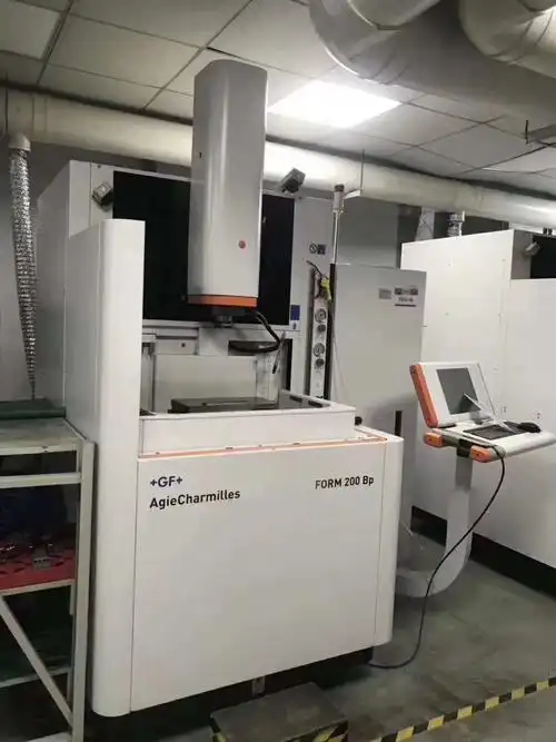 二手瑞士gf夏米尔edm die sinker form 200 bp镜面火花机,工厂在位