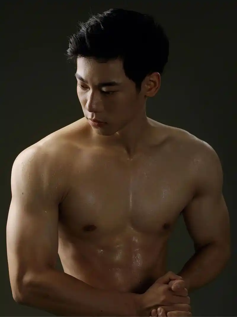 肌肉男写真|男性荷尔蒙爆棚 腹肌写真|男士肌肉写真 练了腹肌当然要拍