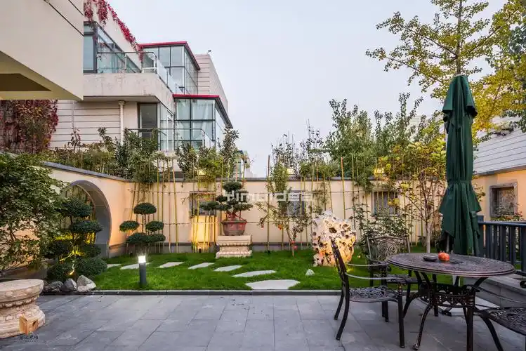 融合幽静徽派建筑和清新江南园林的休闲庭院