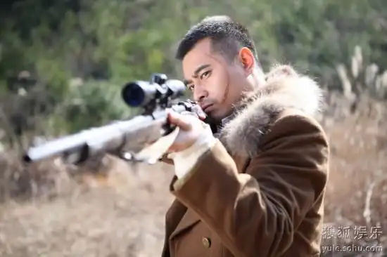 抗战大戏箭在弦上热播陈龙霸气诠释神枪手