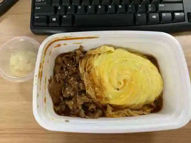 玛格萝妮(武昌店)-"这家店的烩饭做的都不错,喜欢西西里肉酱芝.