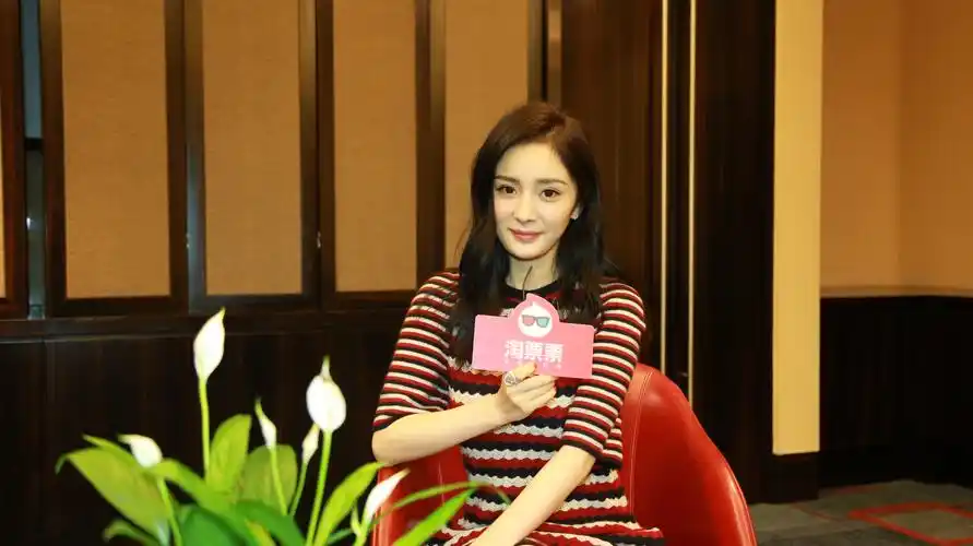 淘票票专访杨幂在绣春刀2里是一个有故事的女同学