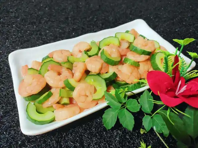 虾仁炒黄瓜