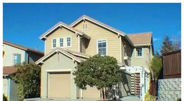 晒晒冯绍峰为赵丽颖置办的豪宅,外观像童话城堡,网友:甜蜜蜜!