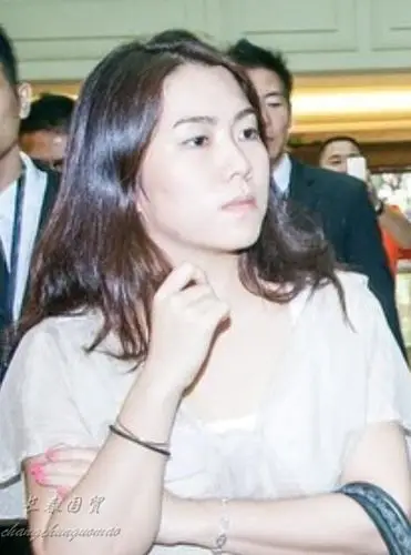 下面长春国贸晒一组阿wing的生活照.