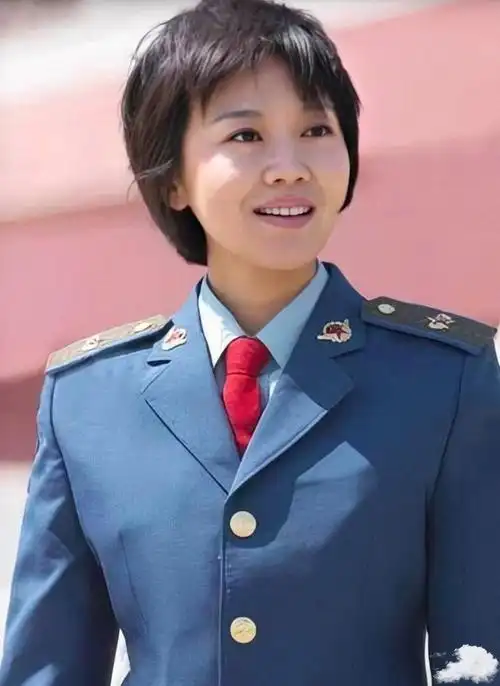 闫妮的个人资料简介(土味闫妮的事业和感情坎坷路) 闫妮的简历和生活