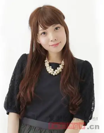 女士长发精选|中年人中长发型这样就很好