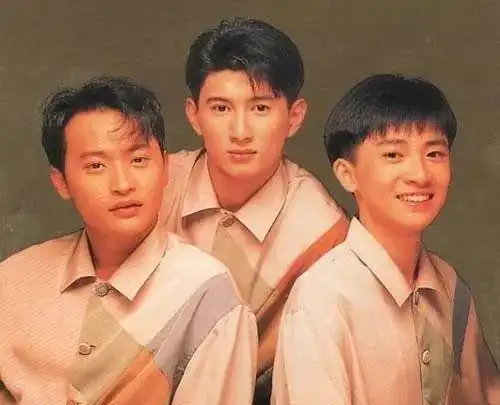 充满着无限的纯真和浪漫小虎队也是风靡一时的组合1988年·小虎队也