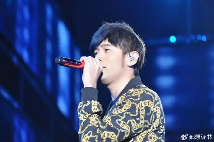 周杰伦上海演唱会,门票炒到上万元一张,强制实名后黄牛集体退票