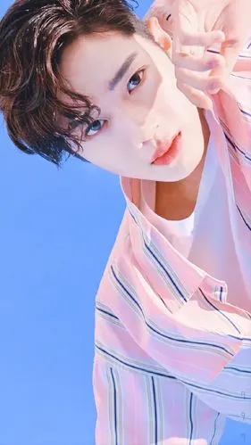 赖冠霖 cr.logo - 堆糖,美图壁纸兴趣社区