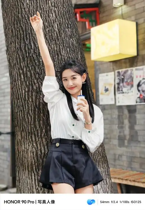 蒋依依毕业写真好绝##8岁摄影师给蒋依依拍照