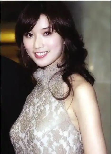 退圈1年后,林志玲50岁近照火上热搜67…网友:67到底是50还是25?