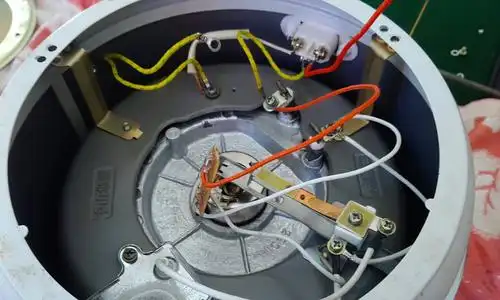 电饭锅线路图谁有?拆开不会装了